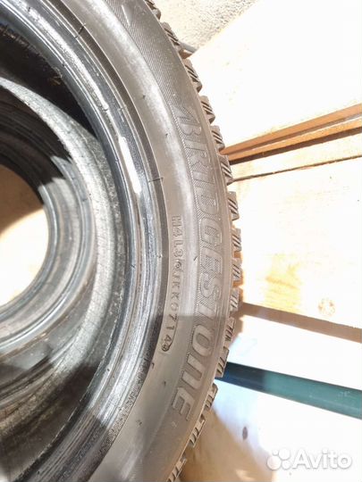 Bridgestone Blizzak Spike-01 195/55 R16