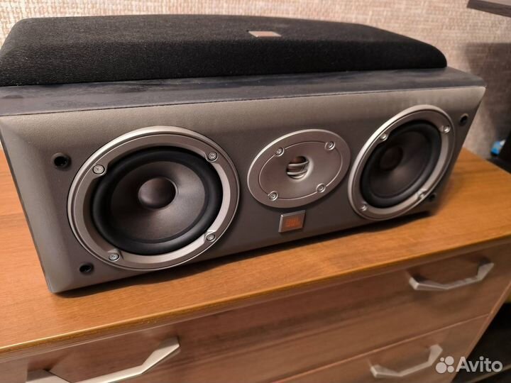 Акустика JBL EC 25 центральная фронтальная