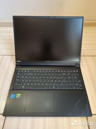 Новый игровой ноутбук Gigabyte G6X-9MG-42KZ853SD