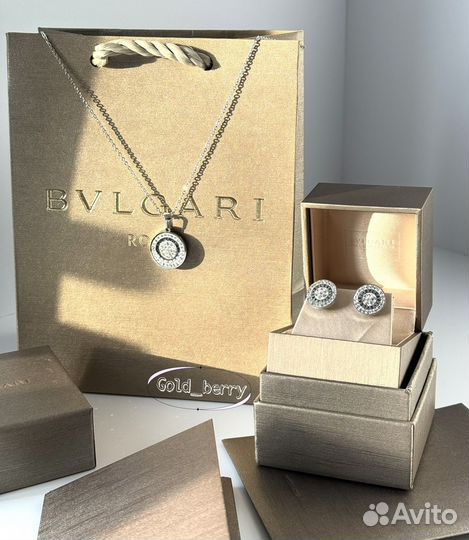 Подвеска bvlgari с брендовой коробкой