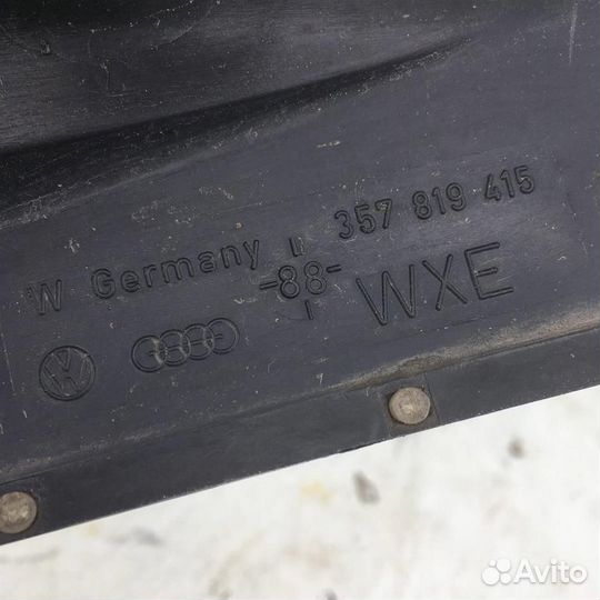 Решетка стеклоочистителя Фольксваген Пассат Б3