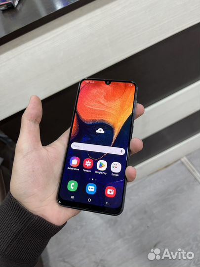 Samsung Galaxy A50, 6/128 ГБ