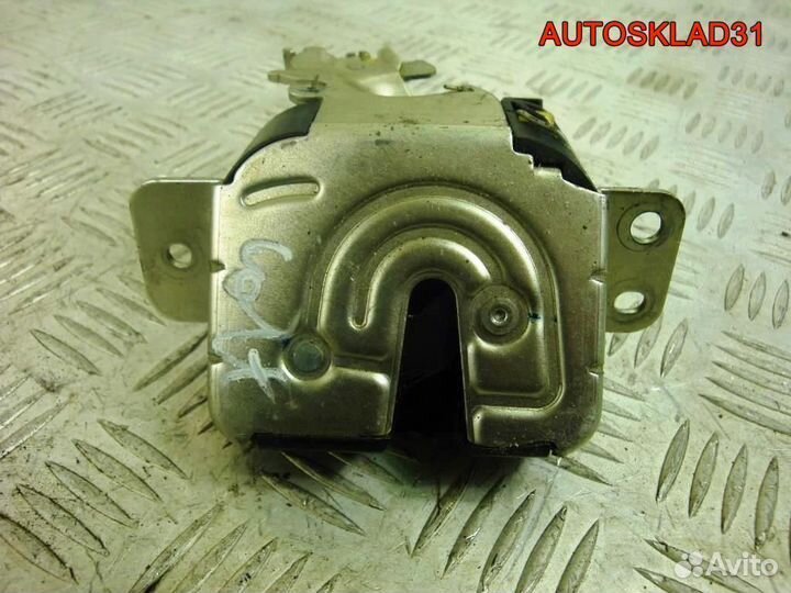 Замок багажника Mitsubishi Colt Z3 MR959190