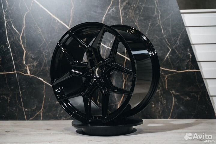 Кованные диски R21 BMW 8 Series