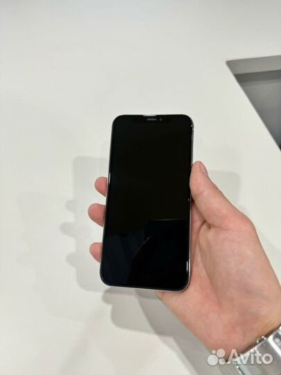 iPhone X, 64 ГБ