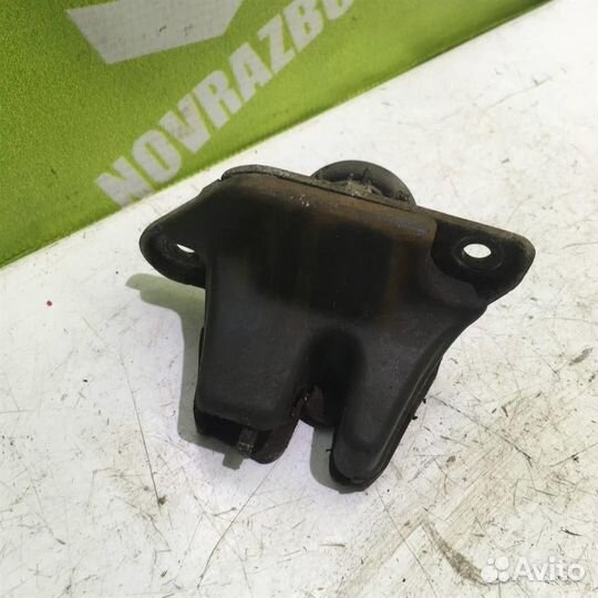 Замок багажника Фиат Пунто 176