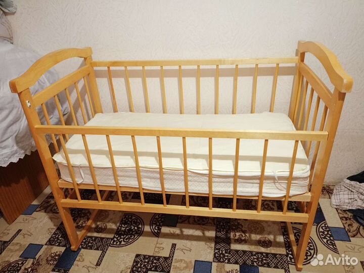 Детская кровать качалка с матрасом