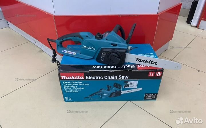 Электропила Makita UC3041A