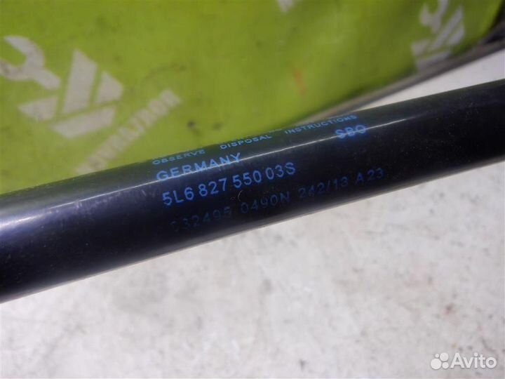 Амортизатор двери багажника Шкода Йети