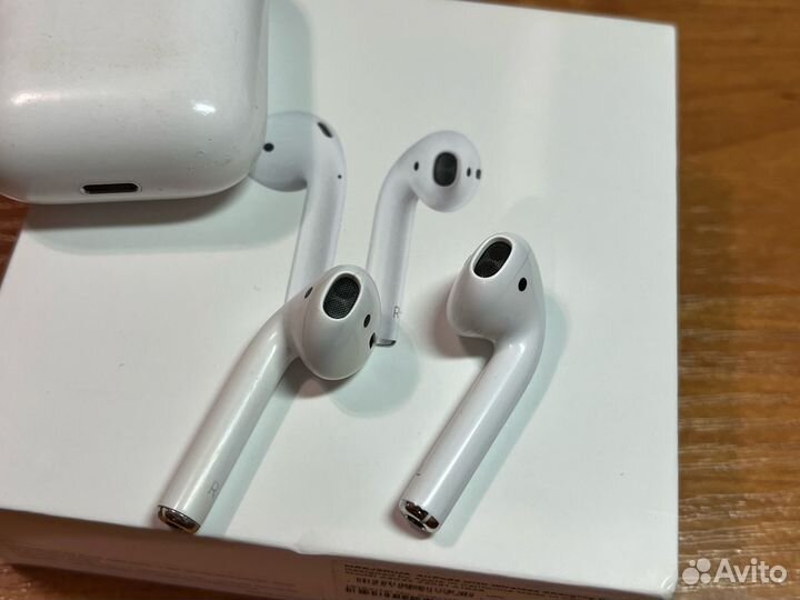 Наушники Airpods 2 правый/левый/кейс