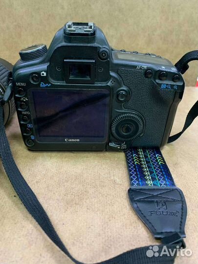 Зеркальный фотоаппарат canon EOS 5D