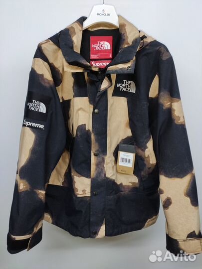 Supreme Jacket The North Face size L,L Down Jacket