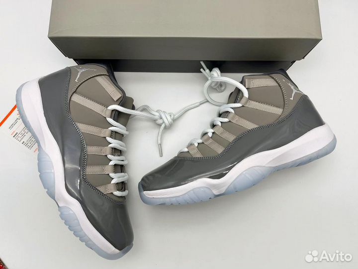 Кроссовки nike air jordan 11 retro grey