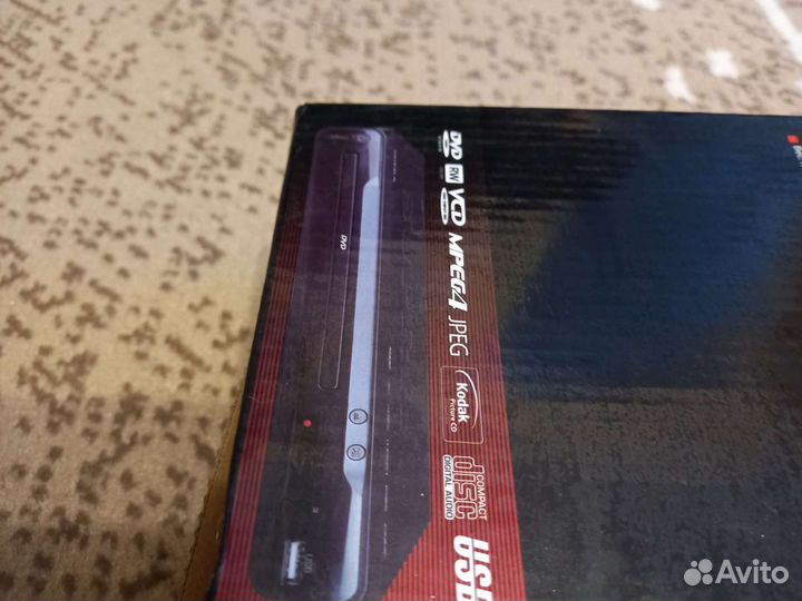 Dvdпроигровательdvs-105UX