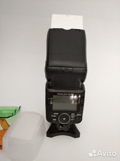 Вспышка Nikon Speedlight SB-700