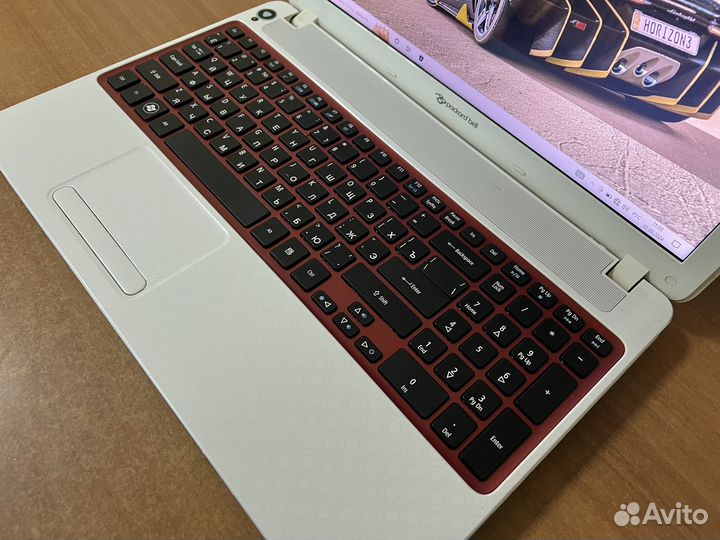 Бюджетный ноутбук Acer, 8gb, geforce 710m