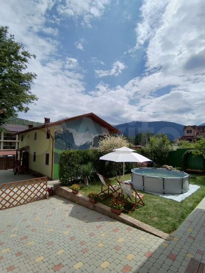 Дом 160 м² на участке 8 сот.