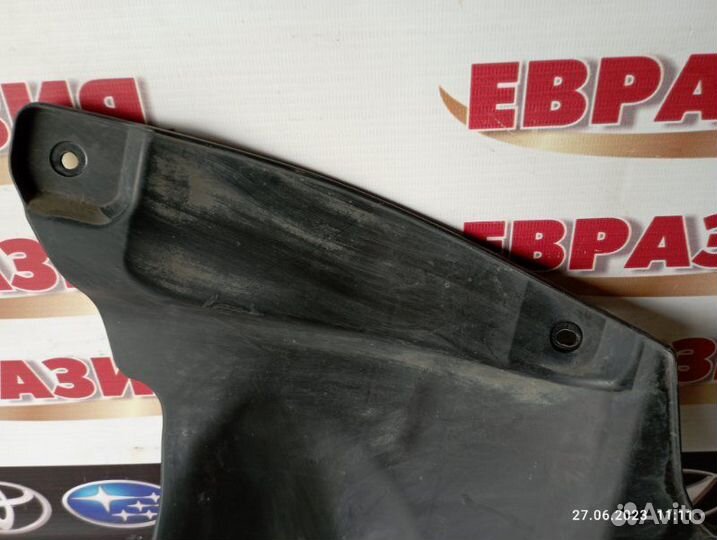 Защита двигателя правая Lexus Rx350 2010