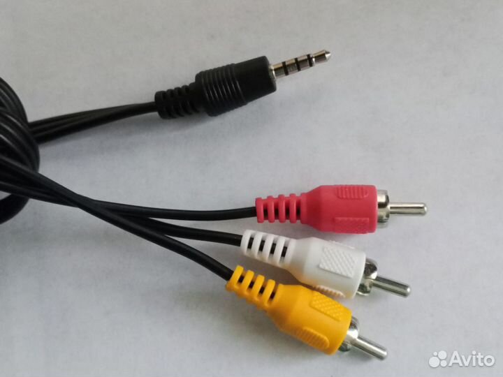 Кабель jack 3.5 to 3 rca(тюльпаны)