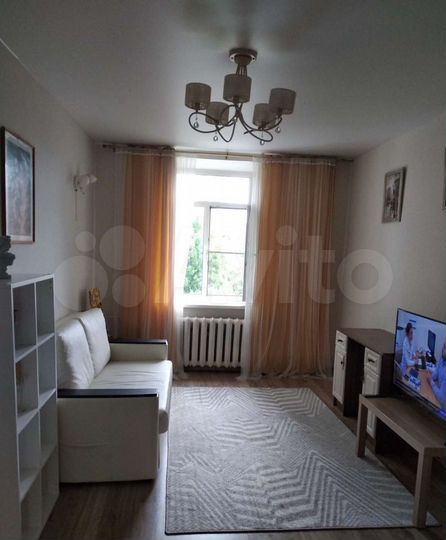 2-к. квартира, 43 м², 4/4 эт.