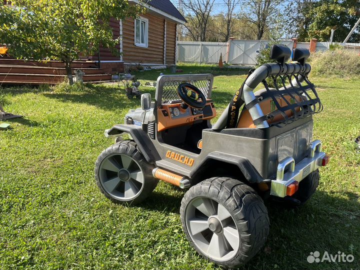 Детский электромобиль бу