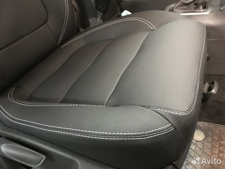 Чехлы на Volkswagen Tiguan 1