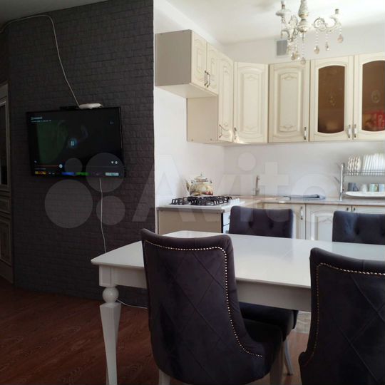 3-к. квартира, 60 м², 1/5 эт.