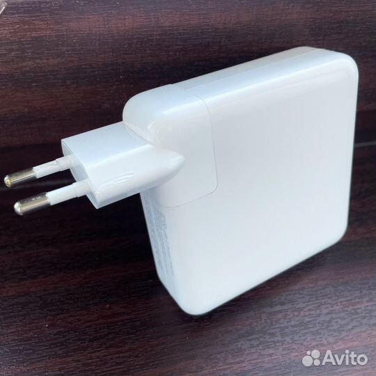 Зарядное устройство Apple USB-C Power Adapter 87w