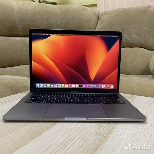 MacBook Pro 13 2019 i5/8/256