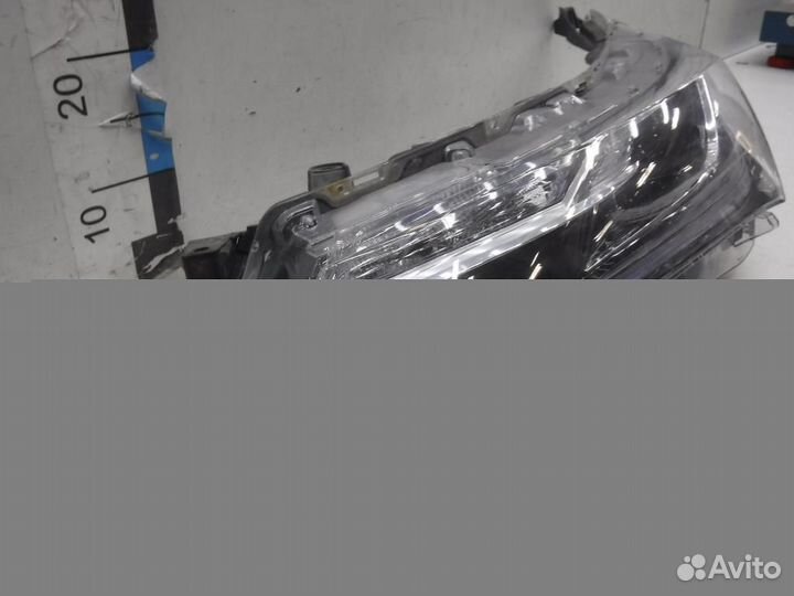 Фара левая Toyota Corolla