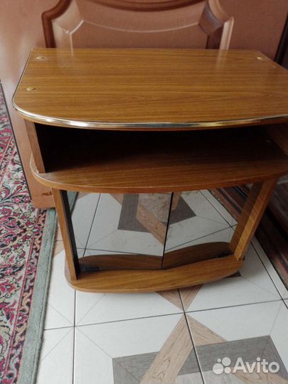 Тумба под телевизор