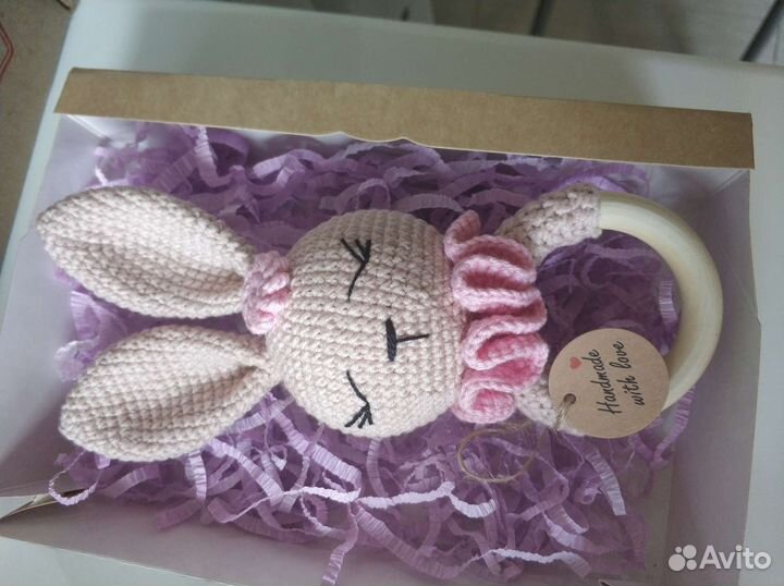 Зайка-погремушка