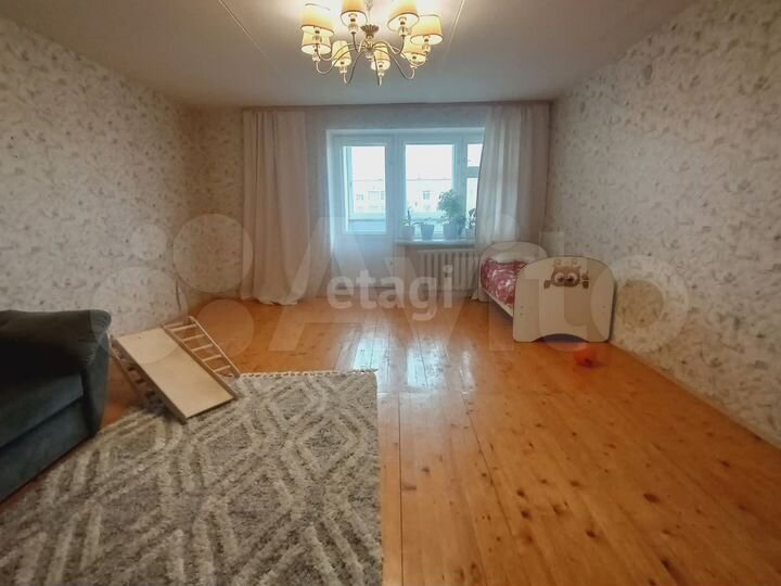 3-к. квартира, 93,2 м², 2/4 эт.