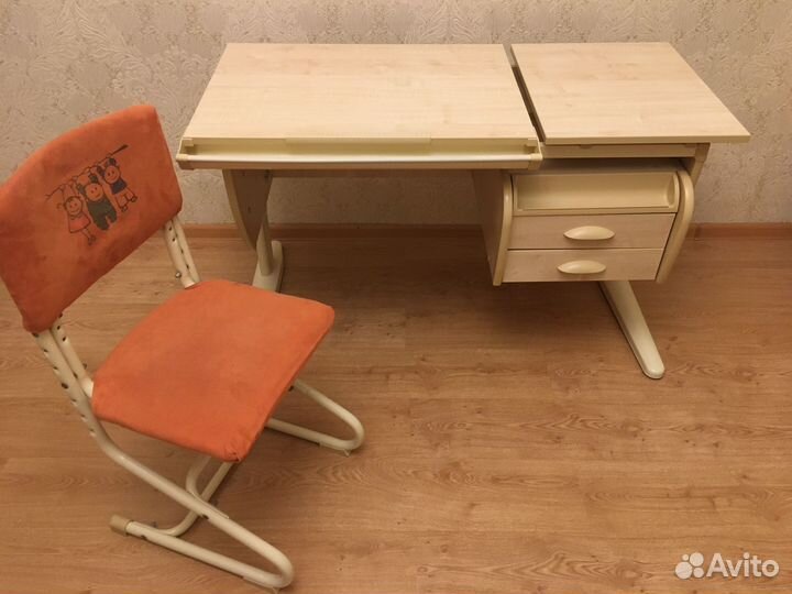 Растущая парта и стул дэми б/у