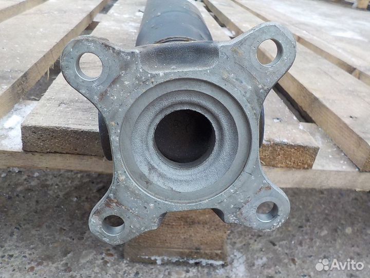 Карданный вал volkswagen Crafter 2006-2016