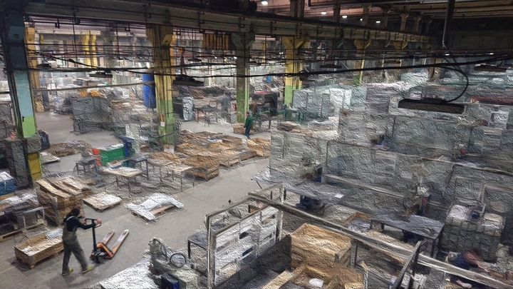 Производственное помещение,5700 м²-арендный бизнес