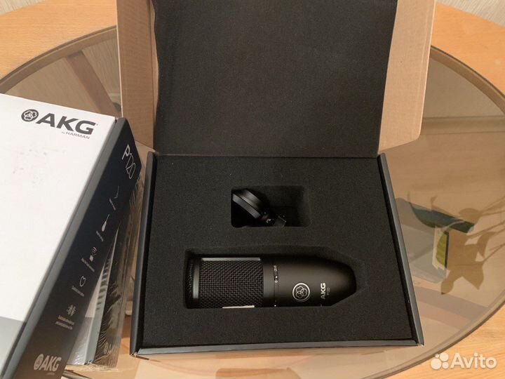 Студийный микрофон akg p120 новый