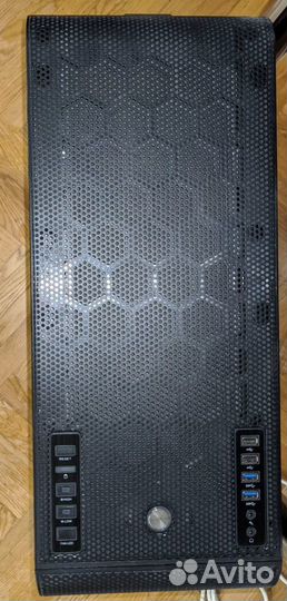 Корпус пк Thermaltake Core v71 TG -CA-1B6-00F1WN-0