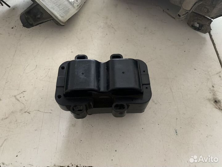 Катушка зажигания Renault Logan