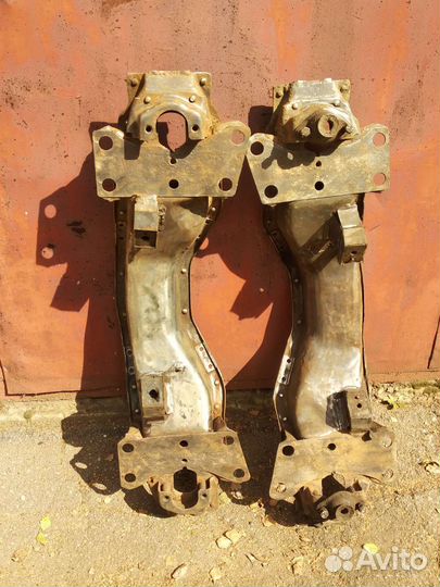 Передняя балка газ-21