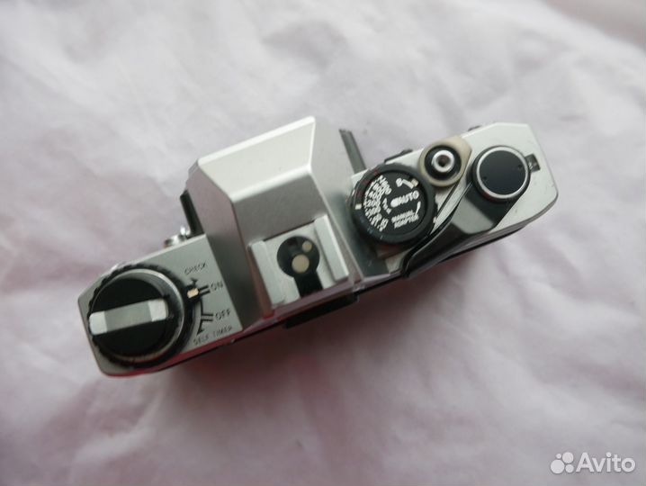 Olympus OM10 зеркалка, отличное состояние