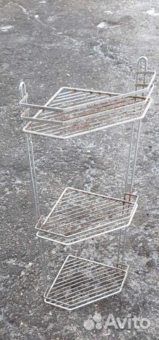 В ванную, на кухню полочка угловая 63см