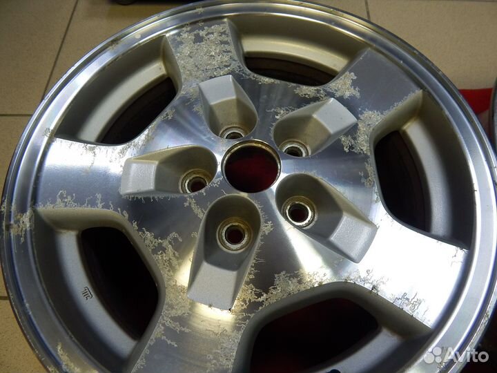 145 Оригинал Nissan R16 5*114.3 J7 ет40 б/п по РФ