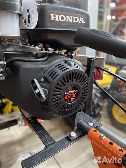 Мотоблок Honda 18HP+Снегоуборочная приставка