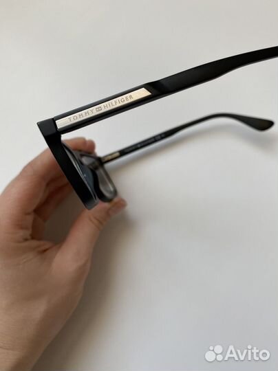 Очки для зрения -2.5 Tommy Hilfiger