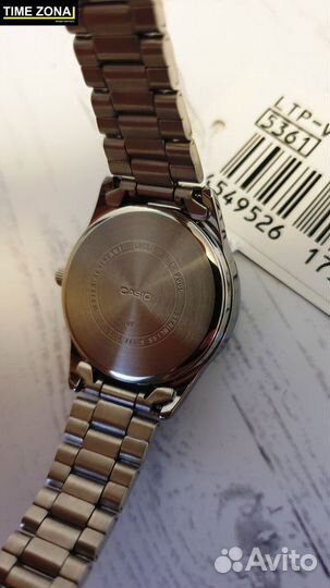 Часы Casio Collection (новые, Япония)