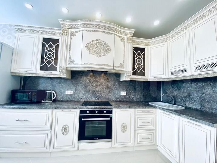 2-к. квартира, 43 м², 6/16 эт.