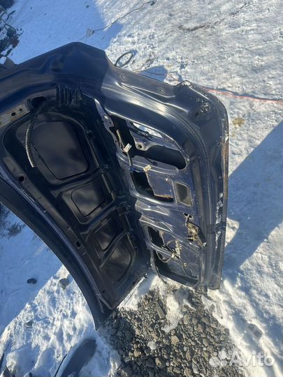 Крышка багажника mazda 626 gf седан