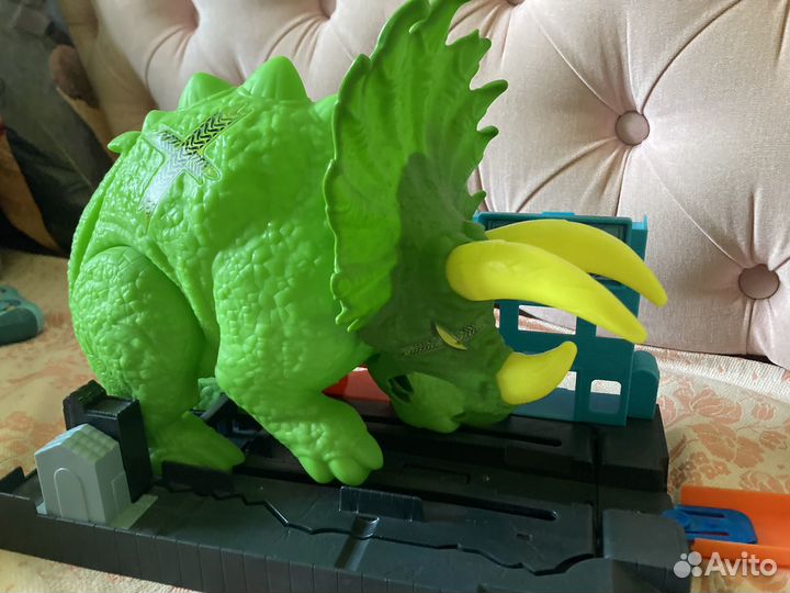 Hot wheels игрушки