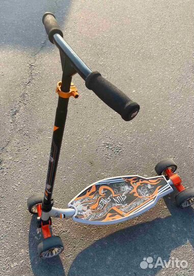 Самокат Oxelo Stunstreet, Франция